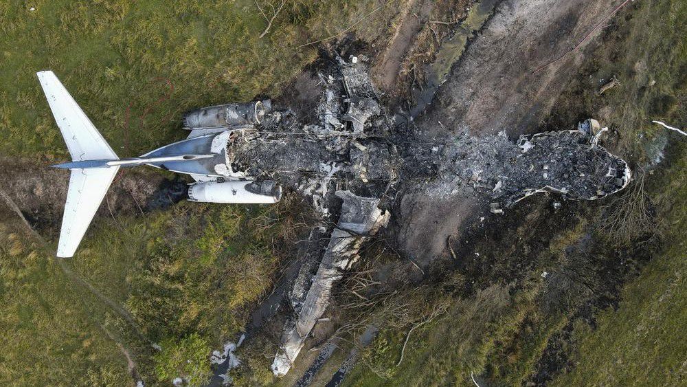 NTSB Controls jammed on private jet that crashed in Houston